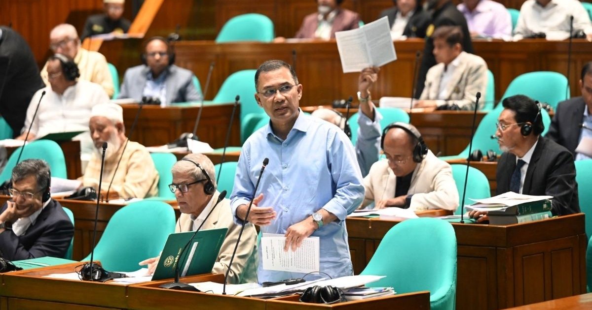 প্রধানমন্ত্রী তারেক রহমানের ঘোষণা: অর্থ পাচার বিষয়ে শ্বেতপত্র প্রকাশ ও পুনরুদ্ধারে কঠোর পদক্ষেপ