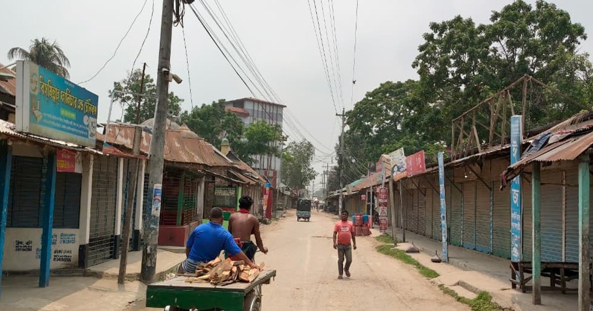 ঈশ্বরগঞ্জে কিশোর গ্যাংয়ের হামলা, ব্যবসায়ীদের লকডাউন