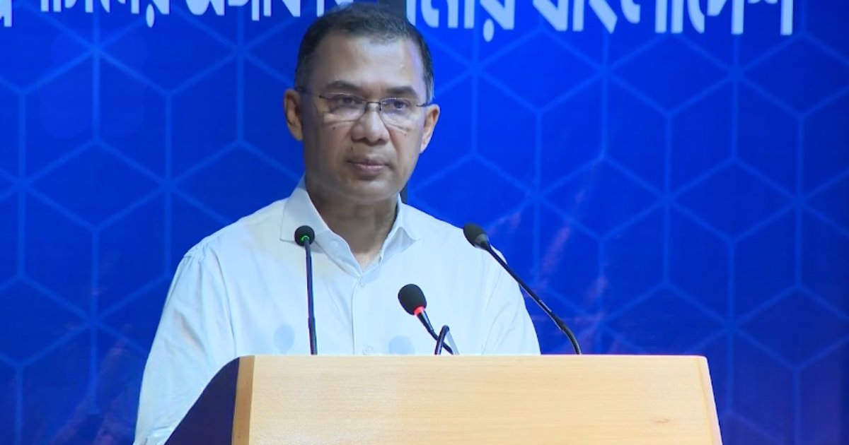 প্রধানমন্ত্রী তারেক রহমান: মেধাভিত্তিক জনপ্রশাসন গড়তে সরকার বদ্ধপরিকর