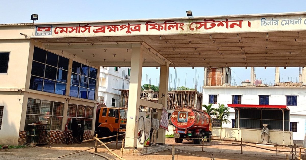 কুড়িগ্রামের দুই উপজেলায় ১৬ দিন ধরে তেল সংকট, চরম ভোগান্তি