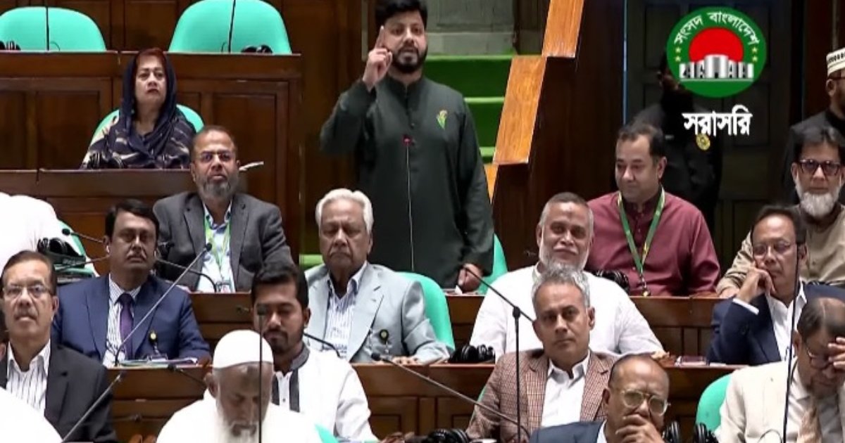 পতনের হুমকির জবাব রাজপথে দেওয়া হবে: ইশরাক হোসেন