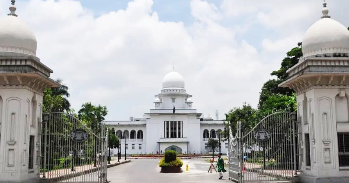 সুপ্রিম কোর্ট বারে উত্তেজনা, বিএনপিপন্থীদের দখলে আওয়ামীপন্থীদের সংবাদ সম্মেলন