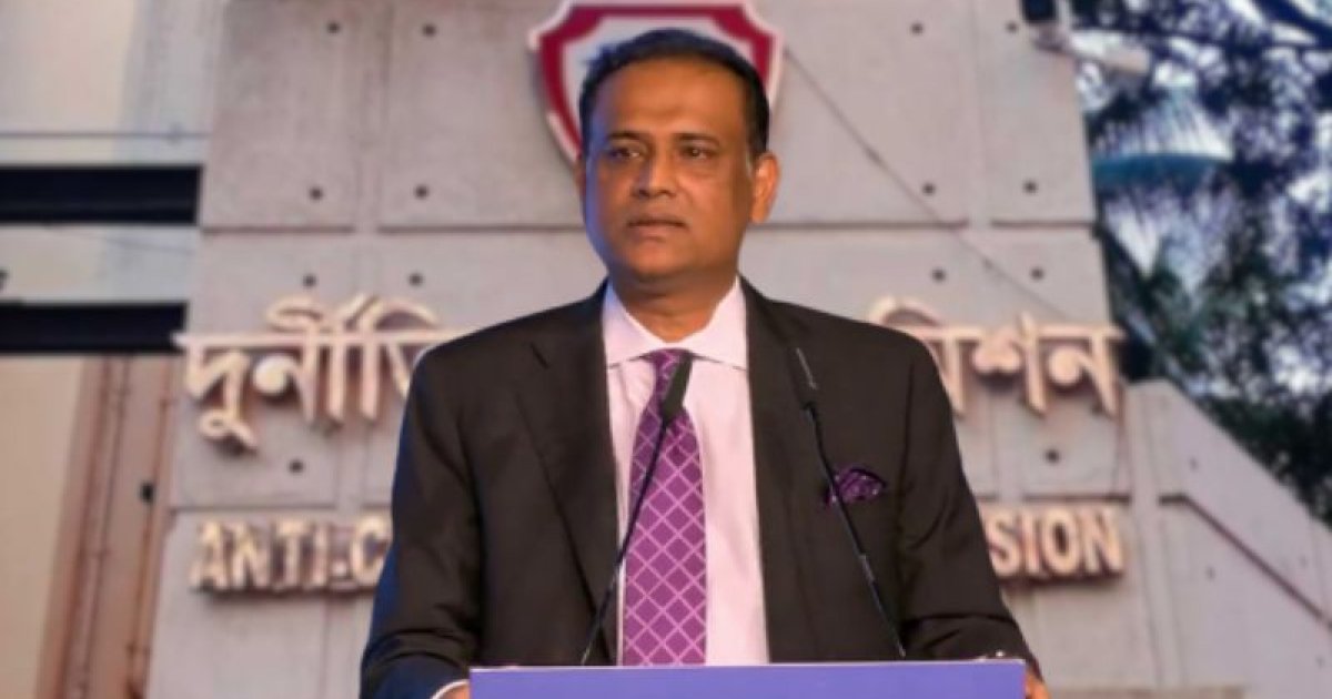 সাবেক ভূমিমন্ত্রীর ফ্ল্যাটে রিসিভার প্রবেশের নির্দেশ আদালতের