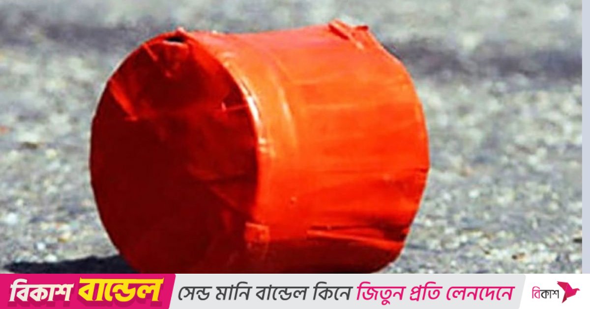 সোহরাওয়ার্দী উদ্যানে ককটেল বিস্ফোরণ ‎