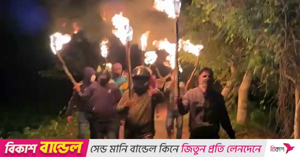 মাদারীপুরে পাঁচ স্থানে ছাত্রলীগের মশালমিছিল, সতর্ক পুলিশ