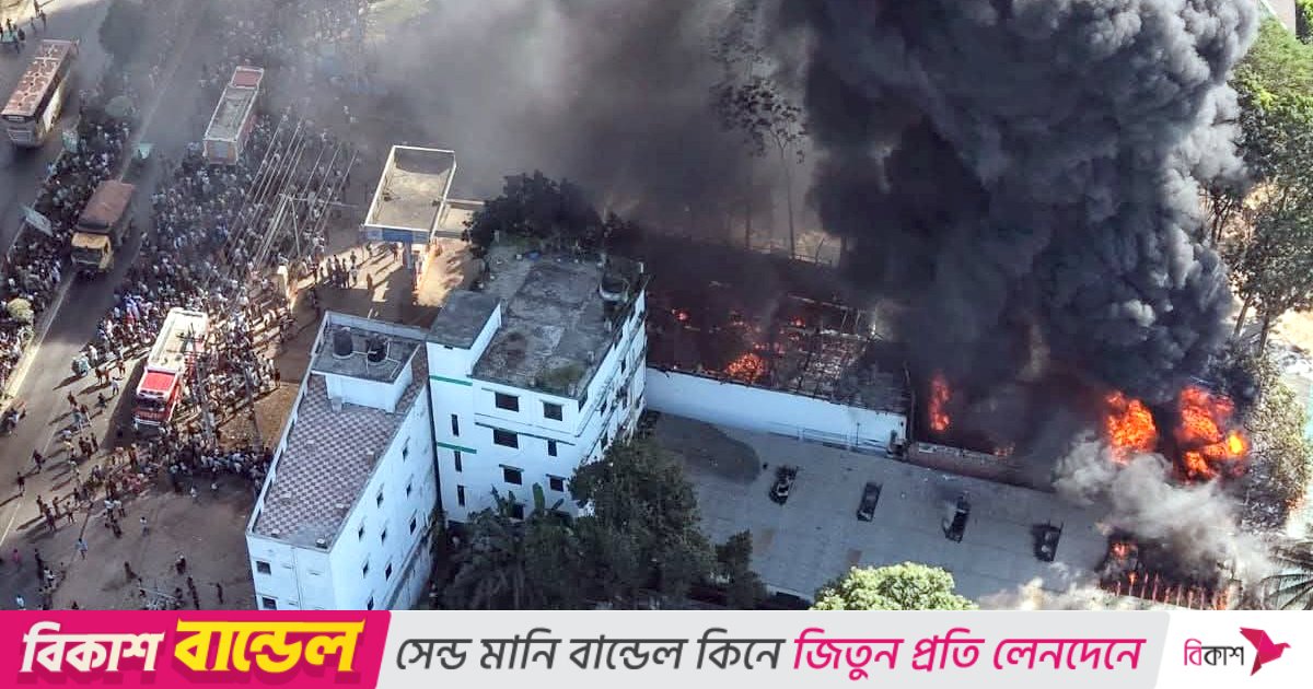 দুই ঘণ্টার চেষ্টায় গাজীপুরের কয়েল কারখানার আগুন নিয়ন্ত্রণে