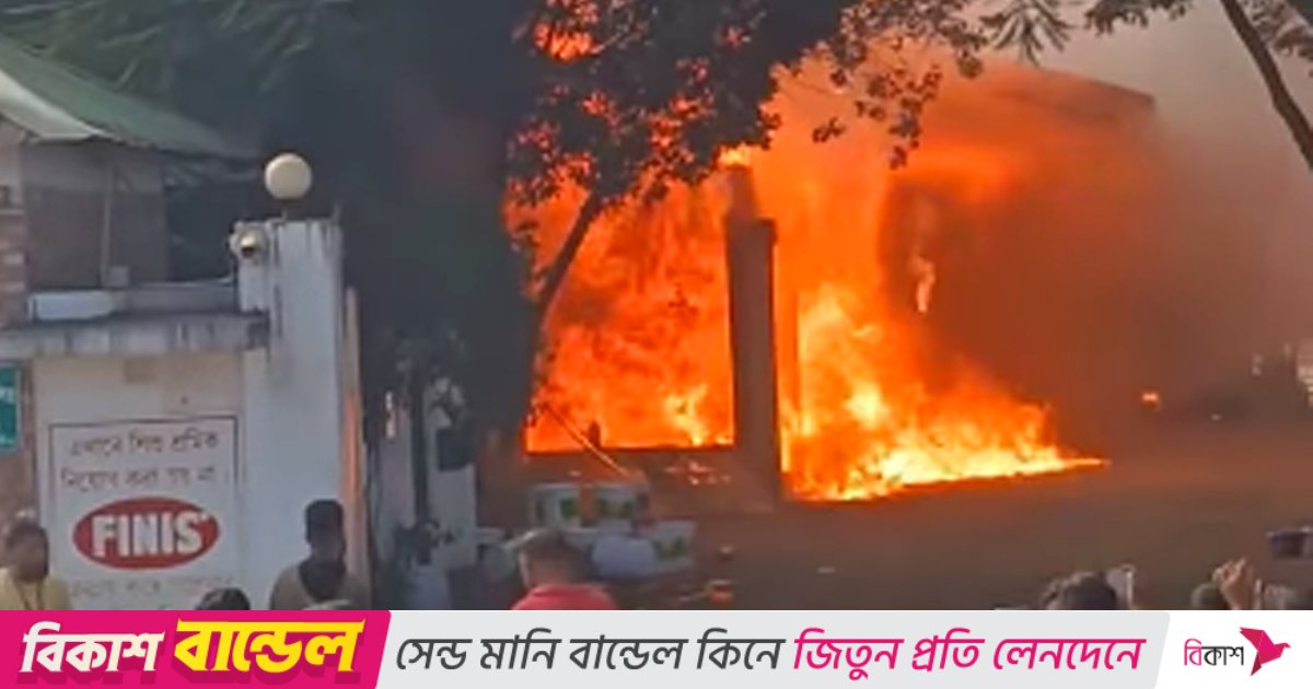 গাজীপুরে কয়েল কারখানায় আগুন, নিয়ন্ত্রণে ফায়ার সার্ভিসের ৭ ইউনিট