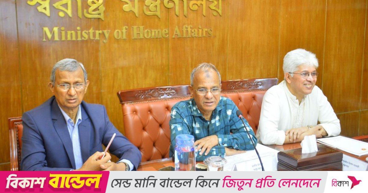 হাসিনার রায় ঘিরে কোনো অস্থিরতা সৃষ্টি হয়নি, বিজয় দিবসেও আশঙ্কা নেই: স্বরাষ্ট্র উপদেষ্টা