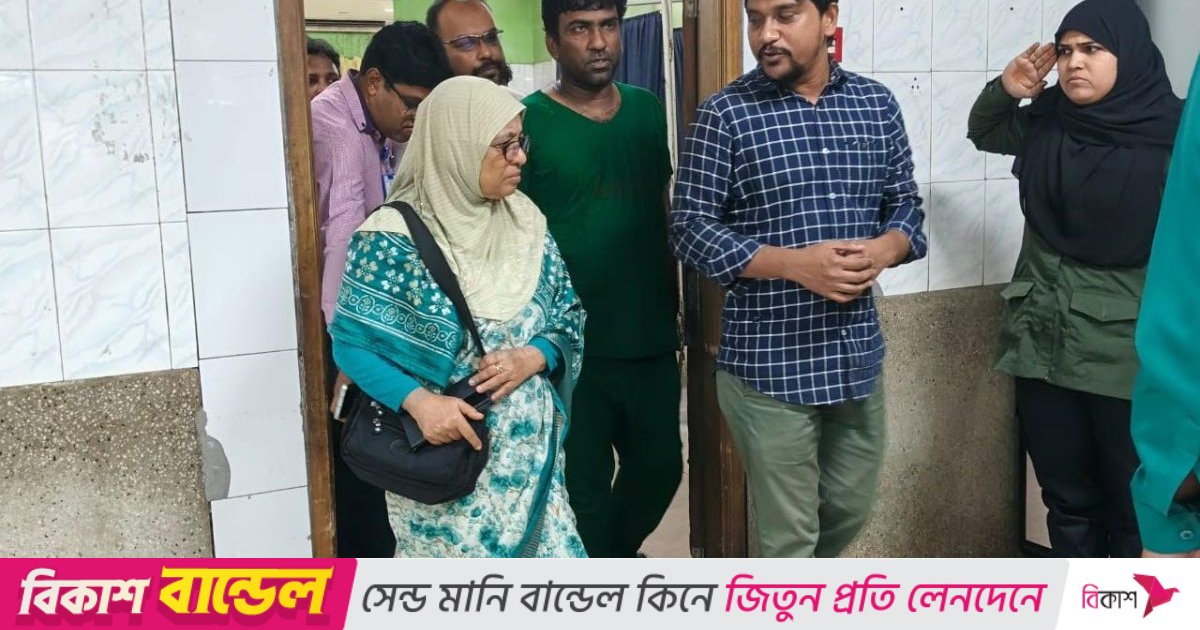 ভূমিকম্পে আহতদের খোঁজ নিতে ঢামেকে স্বাস্থ্য উপদেষ্টা