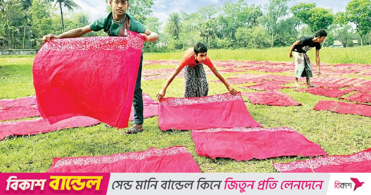 কুমিল্লায় বাটিকের রঙে বর্ণিল সীমান্তের গ্রাম কমলপুর