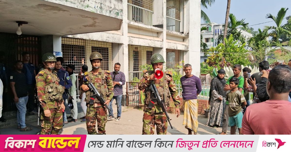 মুন্সিগঞ্জে শিশু ধর্ষণচেষ্টার অভিযোগে শিক্ষককে গণপিটুনি