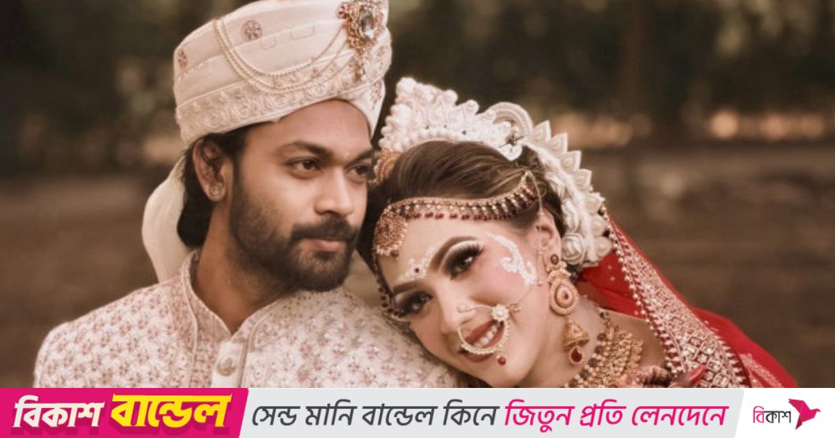 বিয়ে করেছেন কণ্ঠশিল্পী পূজা