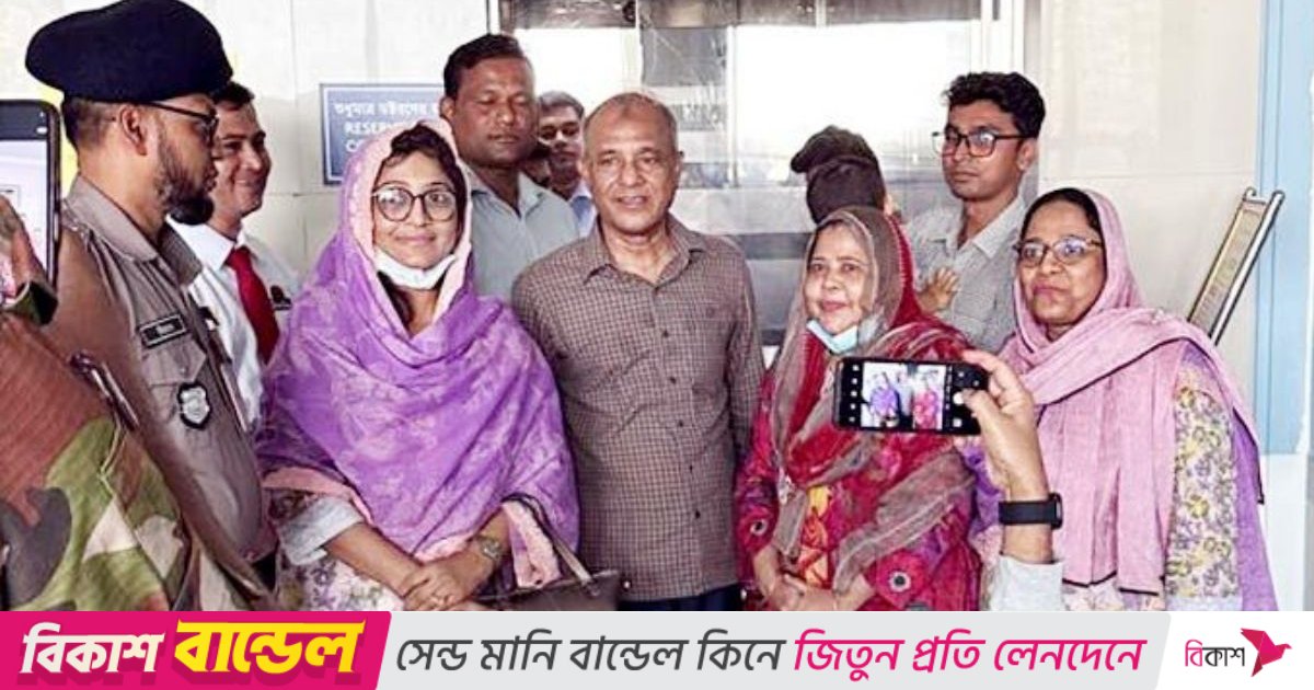 খালেদা জিয়ার স্বাস্থ্যের খোঁজ নিতে এভারকেয়ারে গেলেন স্বরাষ্ট্র উপদেষ্টা