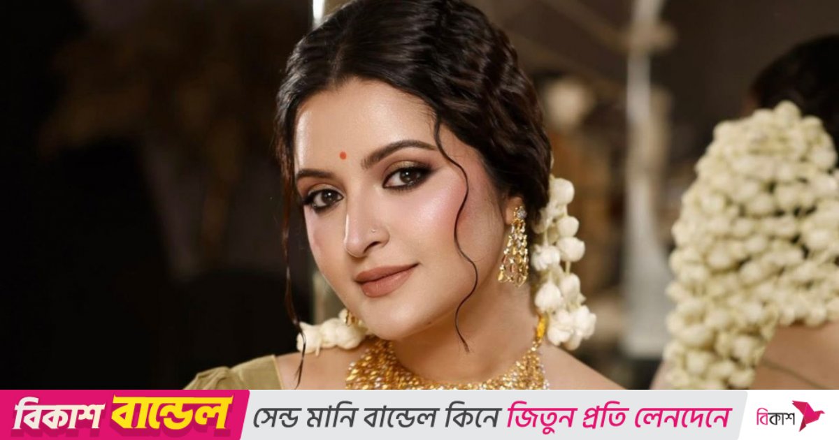 ৩০ দিনের চ্যালেঞ্জ দিলেন পরীমণি