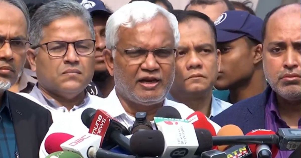 খালেদা জিয়ার চিকিৎসায় যুক্তরাজ্য থেকে আসছে বিশেষজ্ঞ দল: ডা. জাহিদ