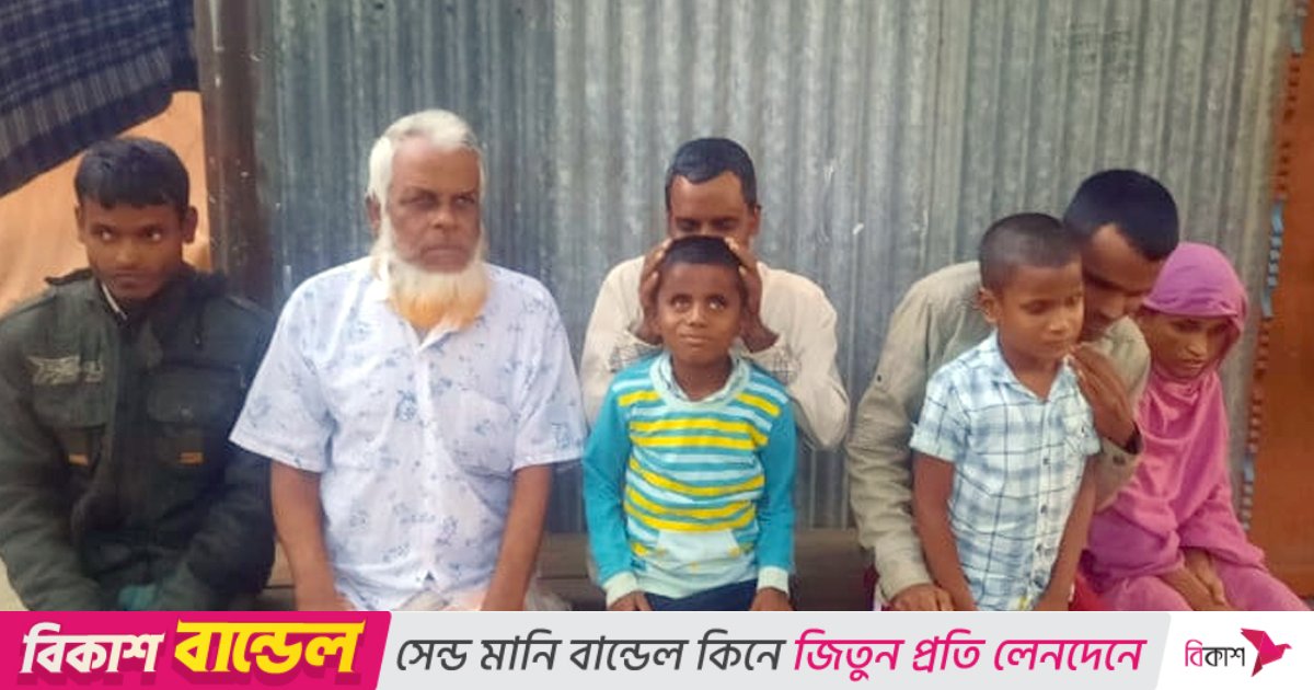 গান ছেড়ে ভিক্ষার নির্দেশ, ভয়ে রোজগার বন্ধ অন্ধ হেলালের