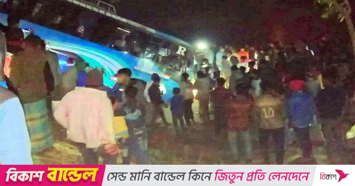 দিনাজপুর-রংপুর মহাসড়কে বাস–ভ্যান মুখোমুখি সংঘর্ষে নিহত ২