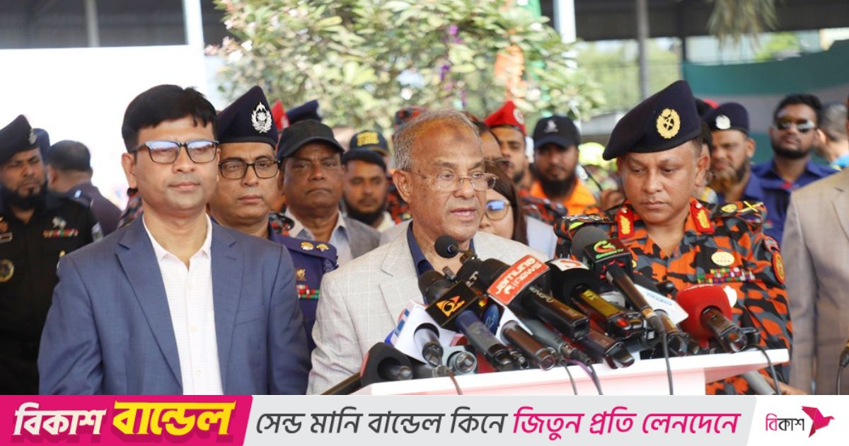 ফায়ার সার্ভিসে ৬২ হাজার স্বেচ্ছাসেবক তৈরি করবে সরকার: স্বরাষ্ট্র উপদেষ্টা