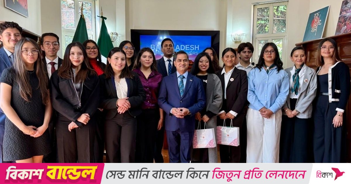 ছাত্ররাই গণতন্ত্রের মূল চালিকাশক্তি: রাষ্ট্রদূত মুশফিকুল ফজল আনসারী