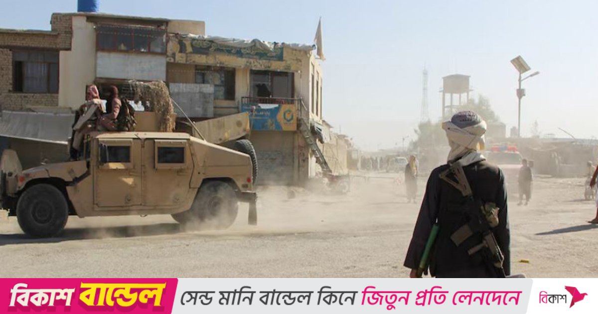 পাকিস্তান বাহিনীর গুলিতে ৪ আফগান নিহত, উত্তেজনা তুঙ্গে 