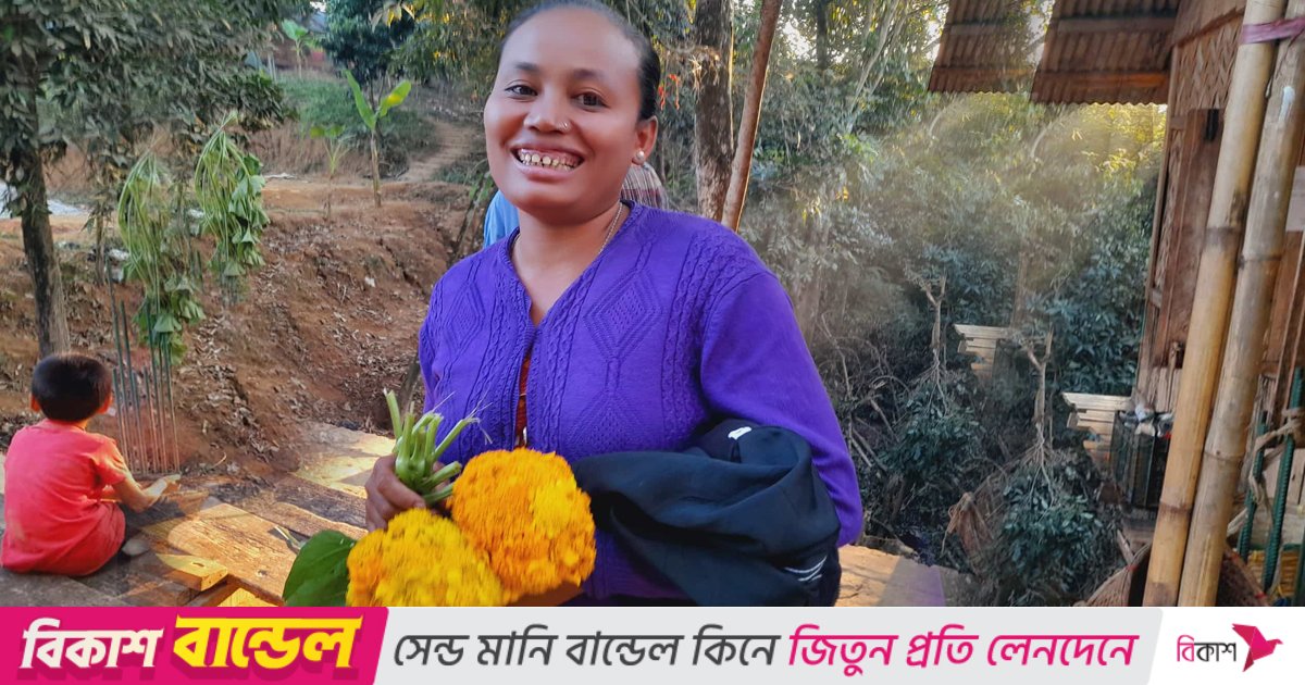 ফুল চাষ বদলে দিলো রিমা চাকমার জীবন