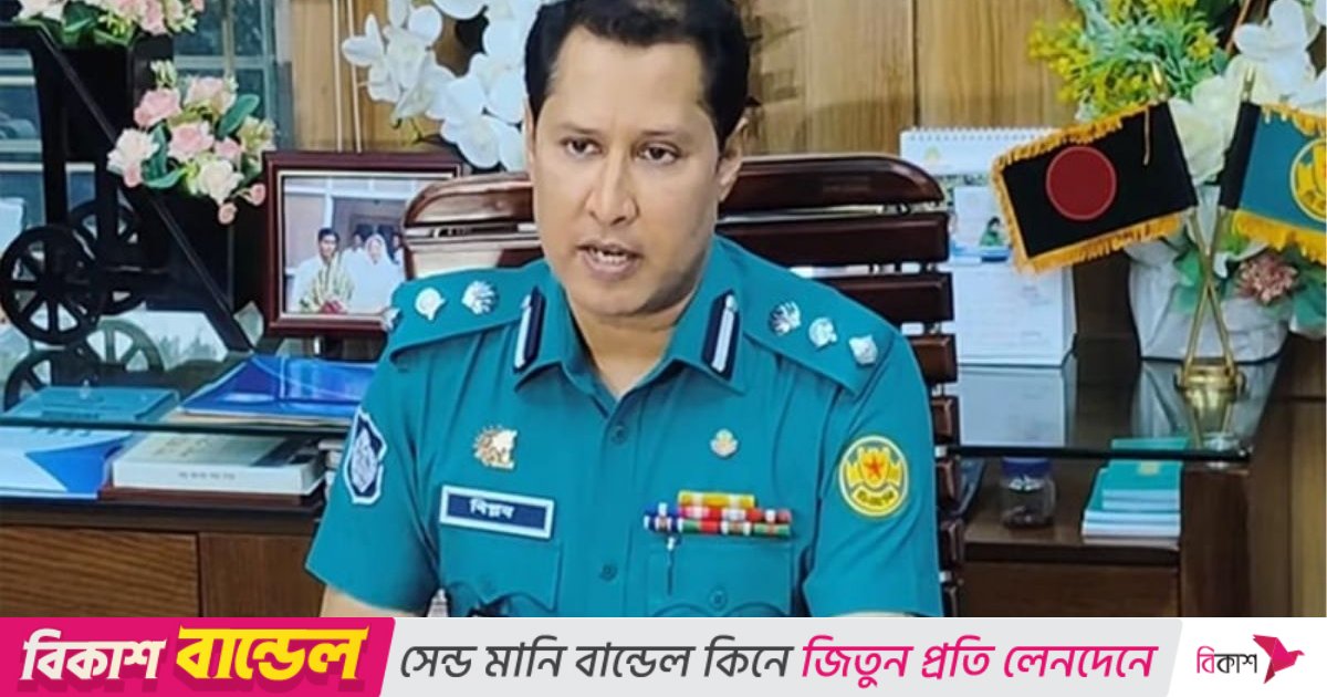 পরিবারসহ সাবেক যুগ্ম কমিশনার বিপ্লব কুমারের দেশত্যাগে নিষেধাজ্ঞা