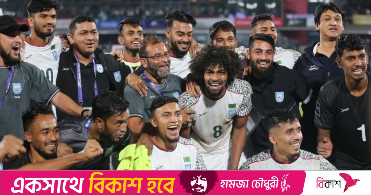 ভারতকে হারানোর পুরস্কার হিসেবে ২ কোটি টাকা পেলেন হামজা-জামালরা