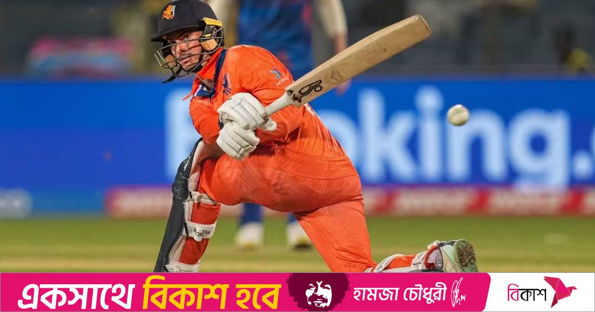 টি-টোয়েন্টিতে ৮১ বলে ১৪ চার ও ২৩ ছক্কায় অপরাজিত ২২৯