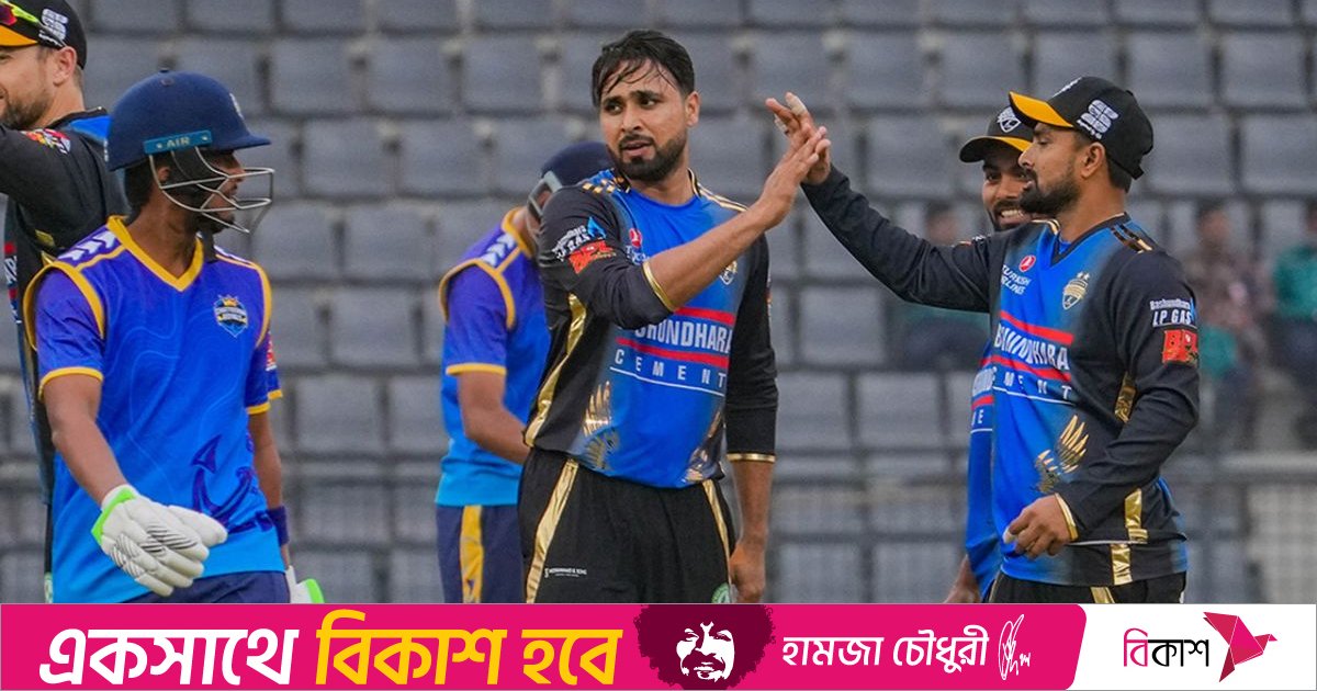 দাপুটে জয়ে বিপিএল শুরু ‘হট ফেভারিট’ রংপুর রাইডার্সের