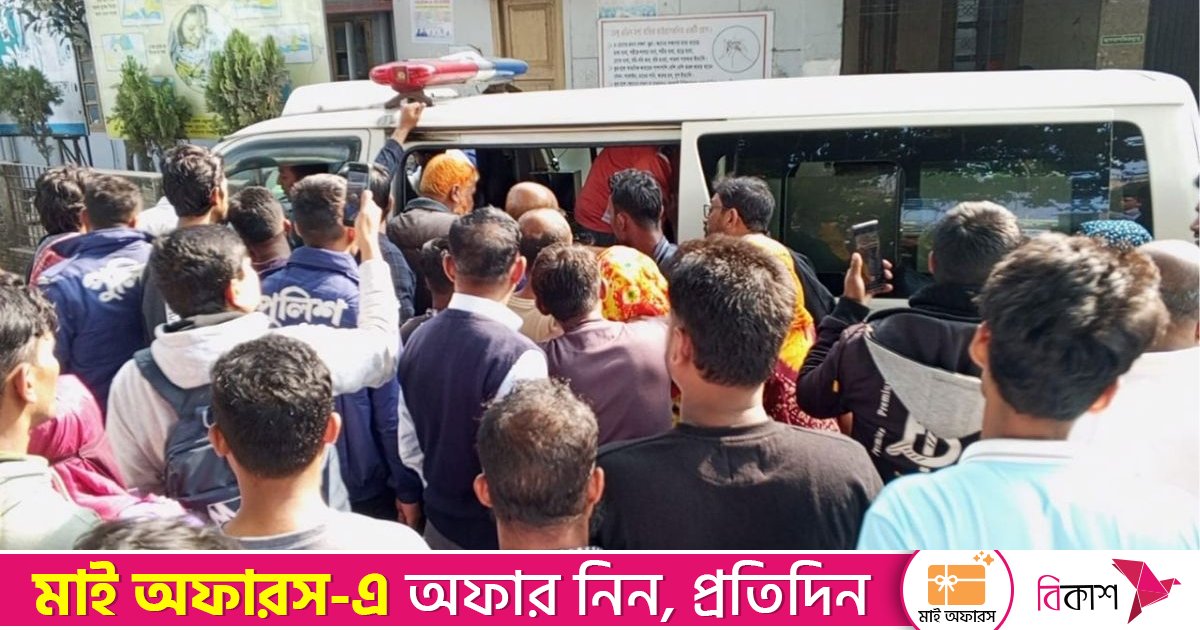 পুলিশের ফায়ারিং অনুশীলন থেকে মোটরসাইকেল আরোহী গুলিবিদ্ধ