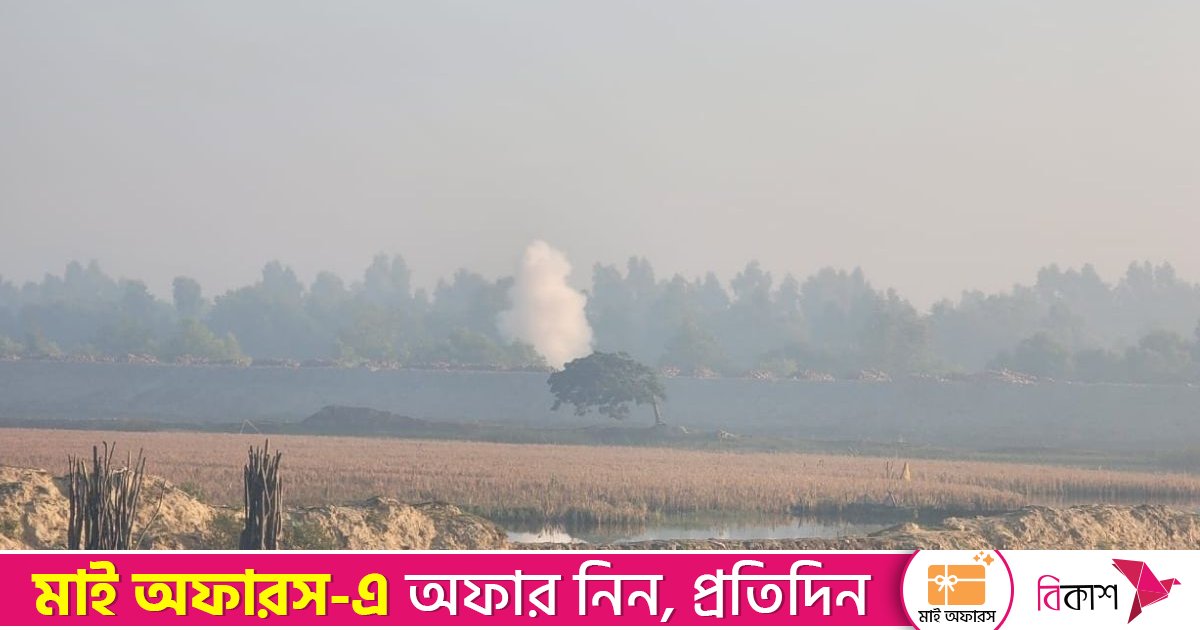 মিয়ানমার থেকে ছোড়া গুলিতে টেকনাফ সীমান্তে আতঙ্ক