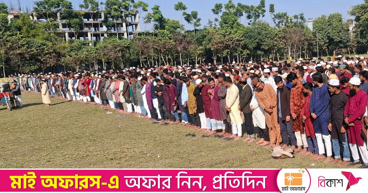 বেরোবির মাঠে ওসমান হাদির গায়েবানা জানাজা