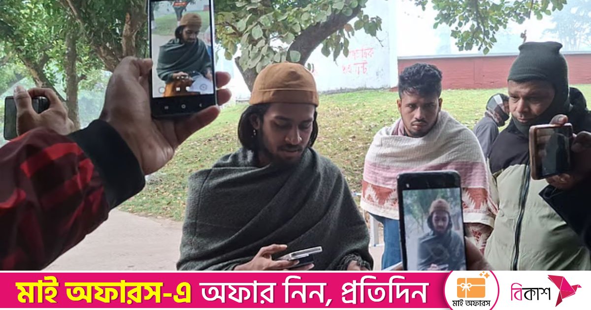পদত্যাগপত্র লিখে এনে ছয় ডিনকে বিভাগে খুঁজলেন রাকসু জিএস আম্মার