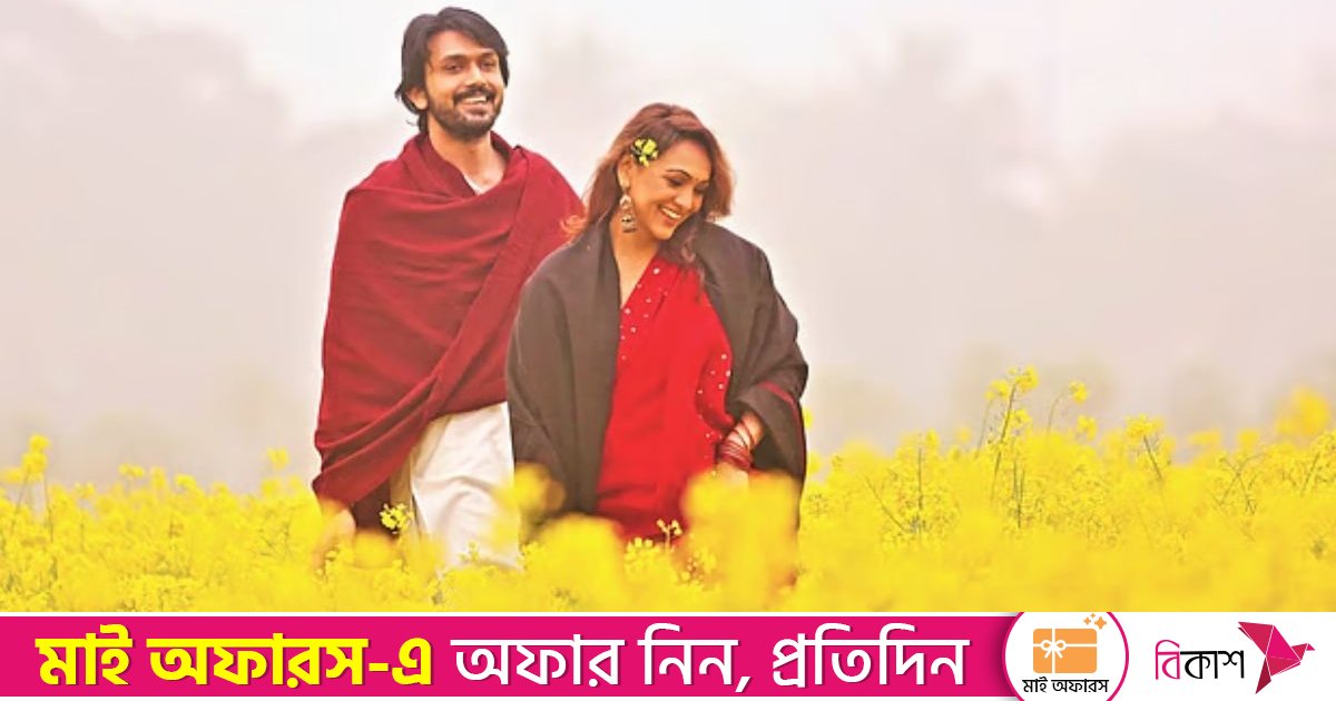 আরেফিন শুভর সঙ্গে প্রেম নিয়ে বিন্দু বললেন, ‘ছোট ছিলাম, বাচ্চা ছিলাম’