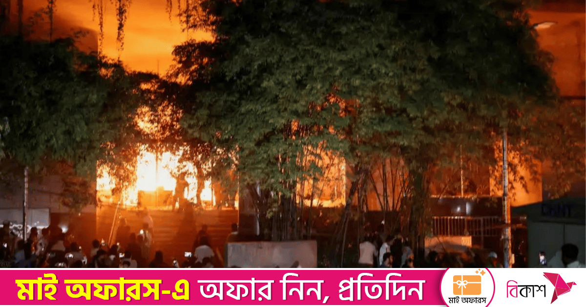 একের পর হামলা-হত্যাকাণ্ড, প্রশাসন ‘নির্লিপ্ত’ কেন? 