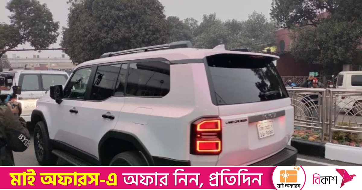 তারেক রহমানের জন্য বিমানবন্দরে পৌঁছেছে বুলেটপ্রুফ গাড়ি