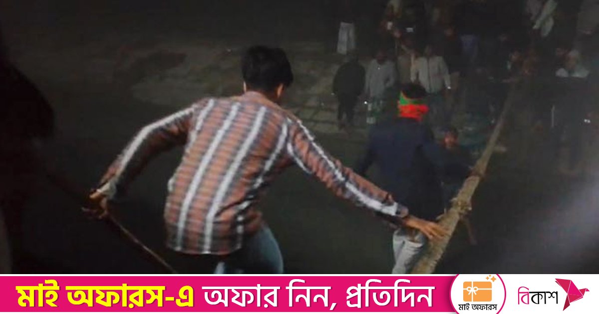লঞ্চ–বাল্কহেড সংঘর্ষ, অল্পের জন্য রক্ষা পেলেন সহস্রাধিক যাত্রী