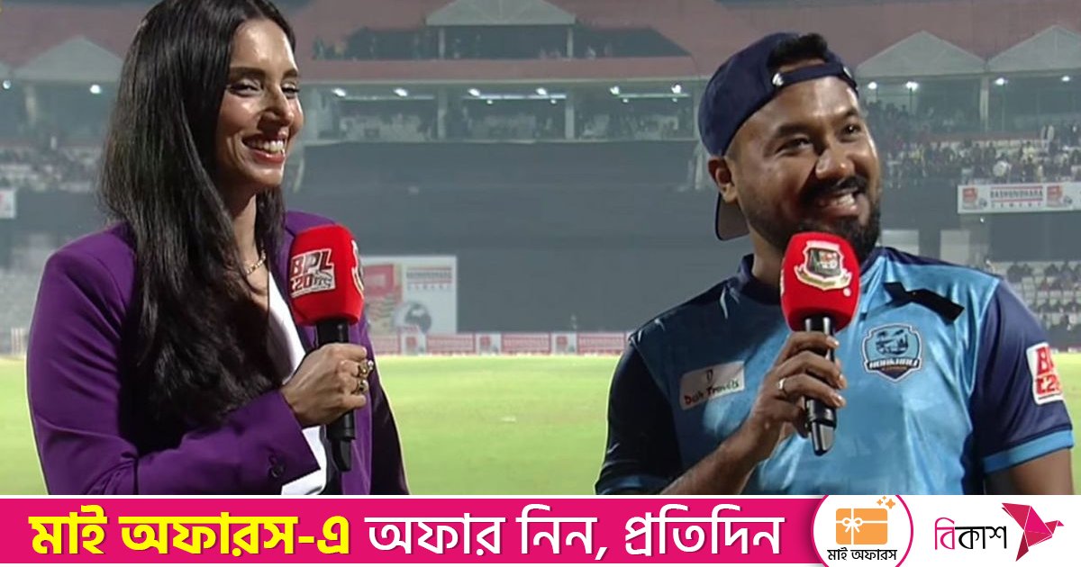 রোকেয়াকে নিয়ে পাকিস্তানি উপস্থাপিকার প্রশ্ন, চমকে গেলেন পলাশ