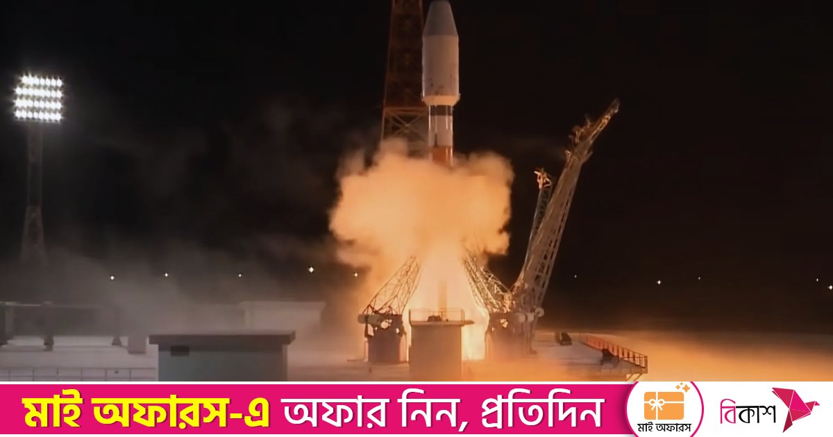 রাশিয়ার রকেটে চড়ে মহাকাশে ইরানের তিন স্যাটেলাইট