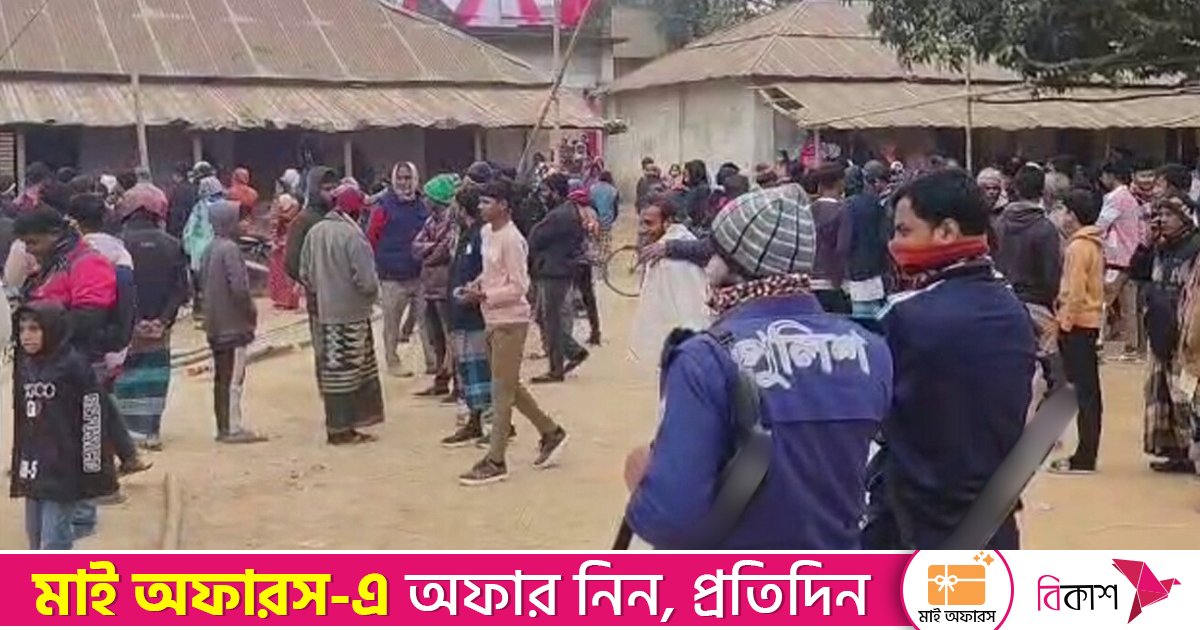 মেলায় চাঁদাবাজিকে কেন্দ্র করে দুপক্ষের সংঘর্ষে আহত ১০