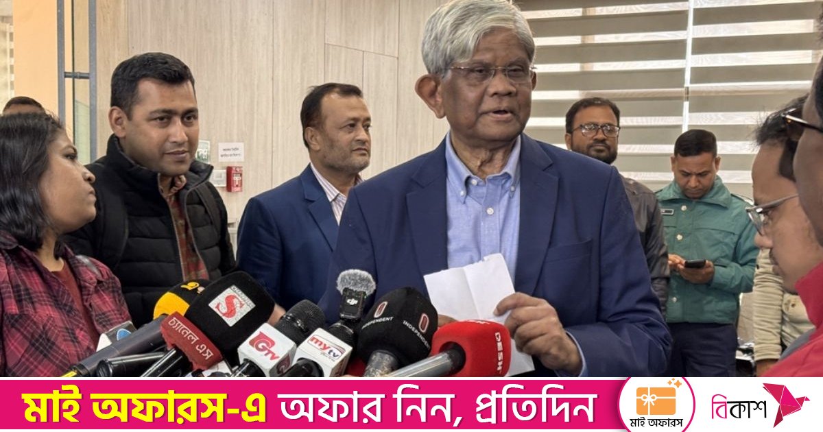 বাংলাদেশের প্রতিক্রিয়াকে নিউটনের সূত্রের সঙ্গে তুলনা অর্থ উপদেষ্টার