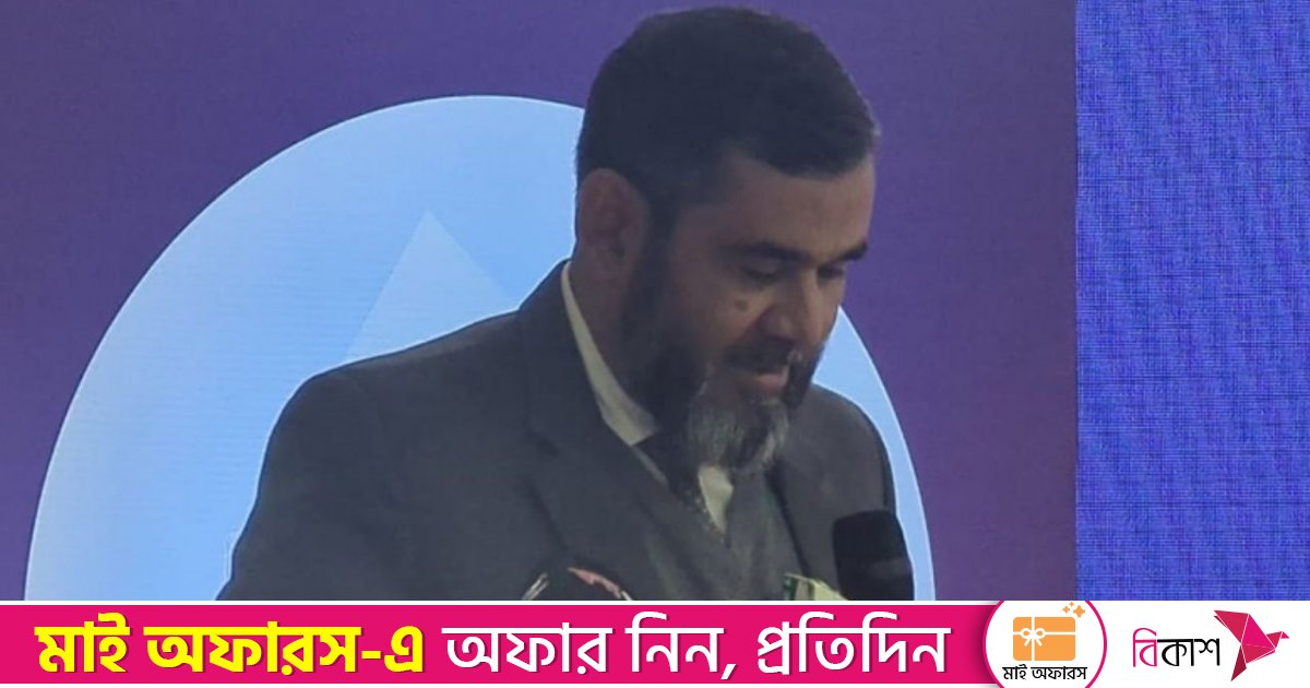 এবারের নির্বাচন ‘লাইনচ্যুত’ ট্রেনকে ফের লাইনে তোলার: ইসি সানাউল্লাহ