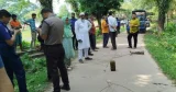 নেত্রকোনার মোহনগঞ্জে মোটরসাইকেলে আসা দুই মুখোশধারীর গুলিতে যুবক আহত