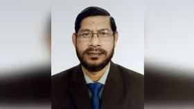 অধ্যক্ষকে ঘুষ না দেওয়ায় বেতন বন্ধ ৪ কলেজ শিক্ষকের