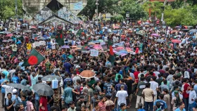 আজও শাহবাগ অবরোধ কোটাবিরোধীদের