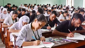 প্রশ্ন পুড়ে যাওয়ায় হচ্ছে না ১১ আগস্টের এইচএসসি পরীক্ষা