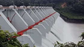 বাড়ছে কাপ্তাই হ্রদের পানি, জলকপাট খোলা হলো দুই ফুট
