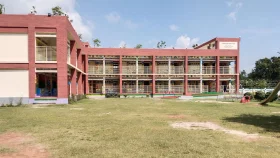 প্রতারণার ছক কষে চা বিক্রেতা থেকে হলেন প্রধান শিক্ষক