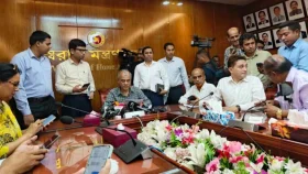 বুধবার রাত থেকে যৌথ বাহিনীর অভিযান: স্বরাষ্ট্র উপদেষ্টা