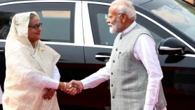 শেখ হাসিনাকে নিয়ে দ্বিধায় দিল্লি!